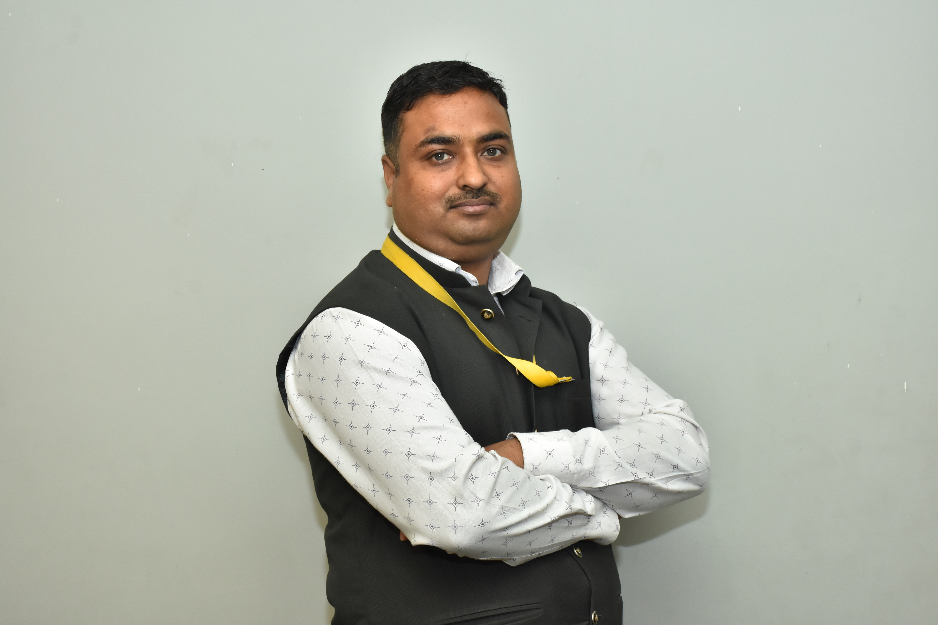 Dr. Awadhesh Kumar